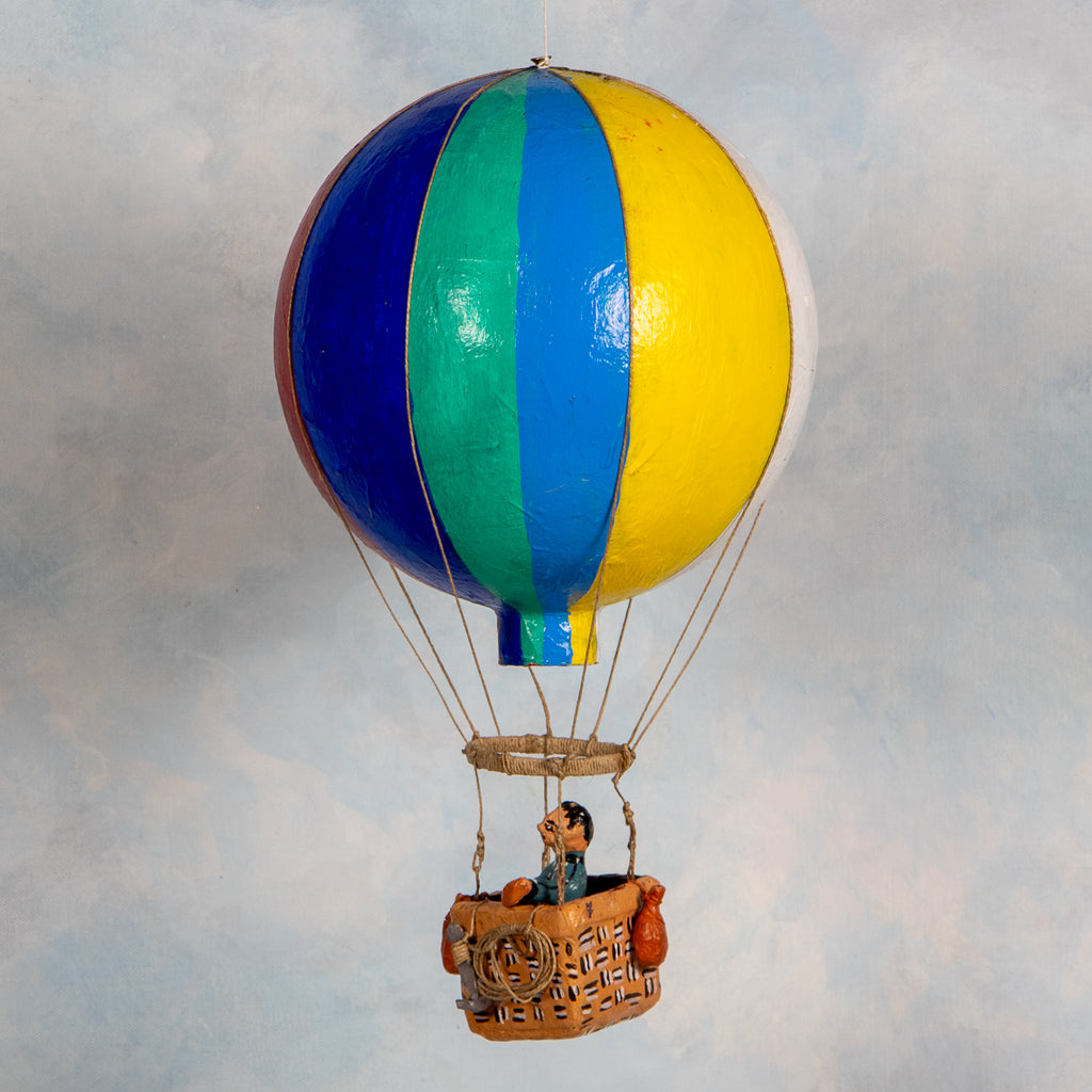 COLORFUL BALLOON - I